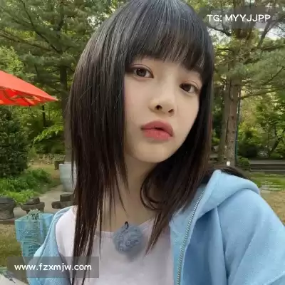 薄香绮